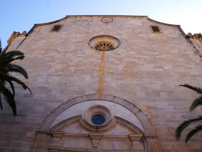 Eltern-Kind-Reise Familienreiseveranstalter Urlaub mit Kleinkkind kindgerechte Unterkunft Appartement