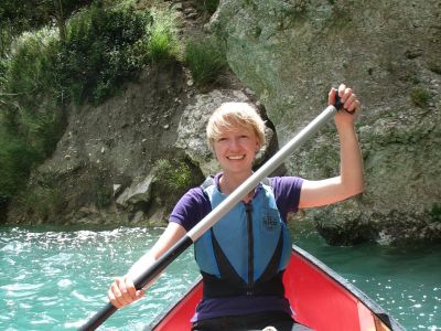 Kanufahren in der Verdon-Schlucht in Frankreich.