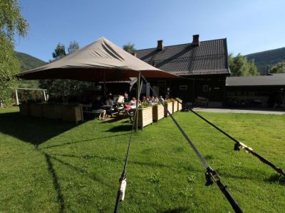 Raftingcenter in Heidal in S�dnorwegen Sportreise mit Kindern