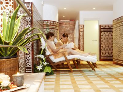 Eltern-Kind-Reise Familienreiseveranstalter Urlaub mit Kleinkkind kindgerechte Unterkunft Appartement