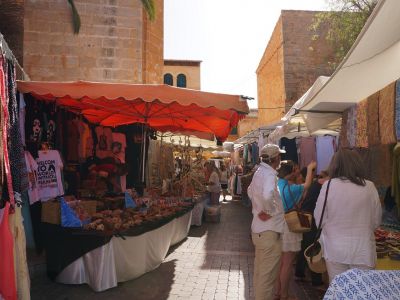 Eltern-Kind-Reise Familienreiseveranstalter Urlaub mit Kleinkkind kindgerechte Unterkunft Appartement