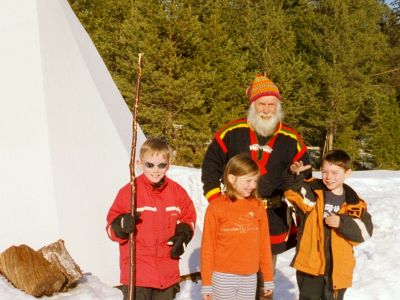 Familienreise ins Wildnisdorf.
