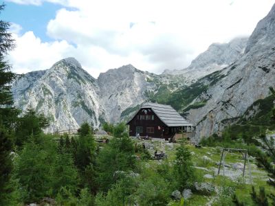 Kamni�ko-Savinjske Alpe Czeska Če�ka koča Tschechische H�tte