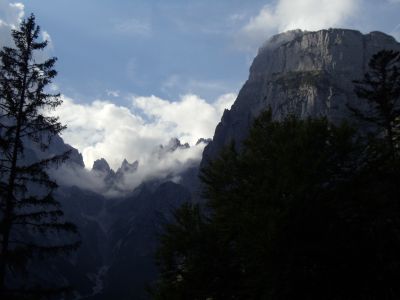 Gebirgskette in den Brenta-Dolomiten