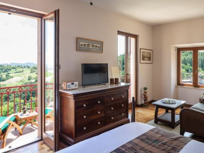 Hotel Leone Marken Genussurlaub Weinregion Wanderurlaub