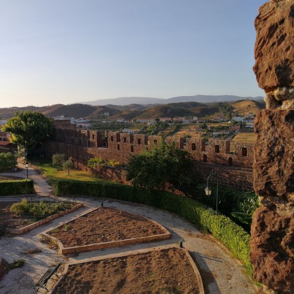 Wandern an der Algarve: Von der Serra Monchique bis zur Atlantikk�ste - Portugal