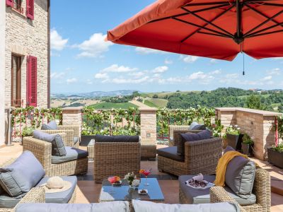 Bio-Hotel Marken Sibillinische Berge Weinregion Urlaub